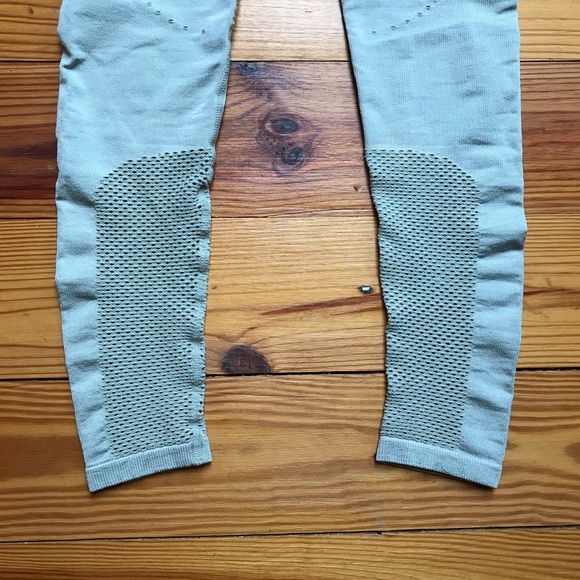 JoyLab Sage Green Silver Mesh Leggings, EUC, S - Picture 4 of 13